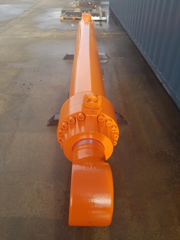 4436678 CYLINDER, BOOM, BACKHOE
